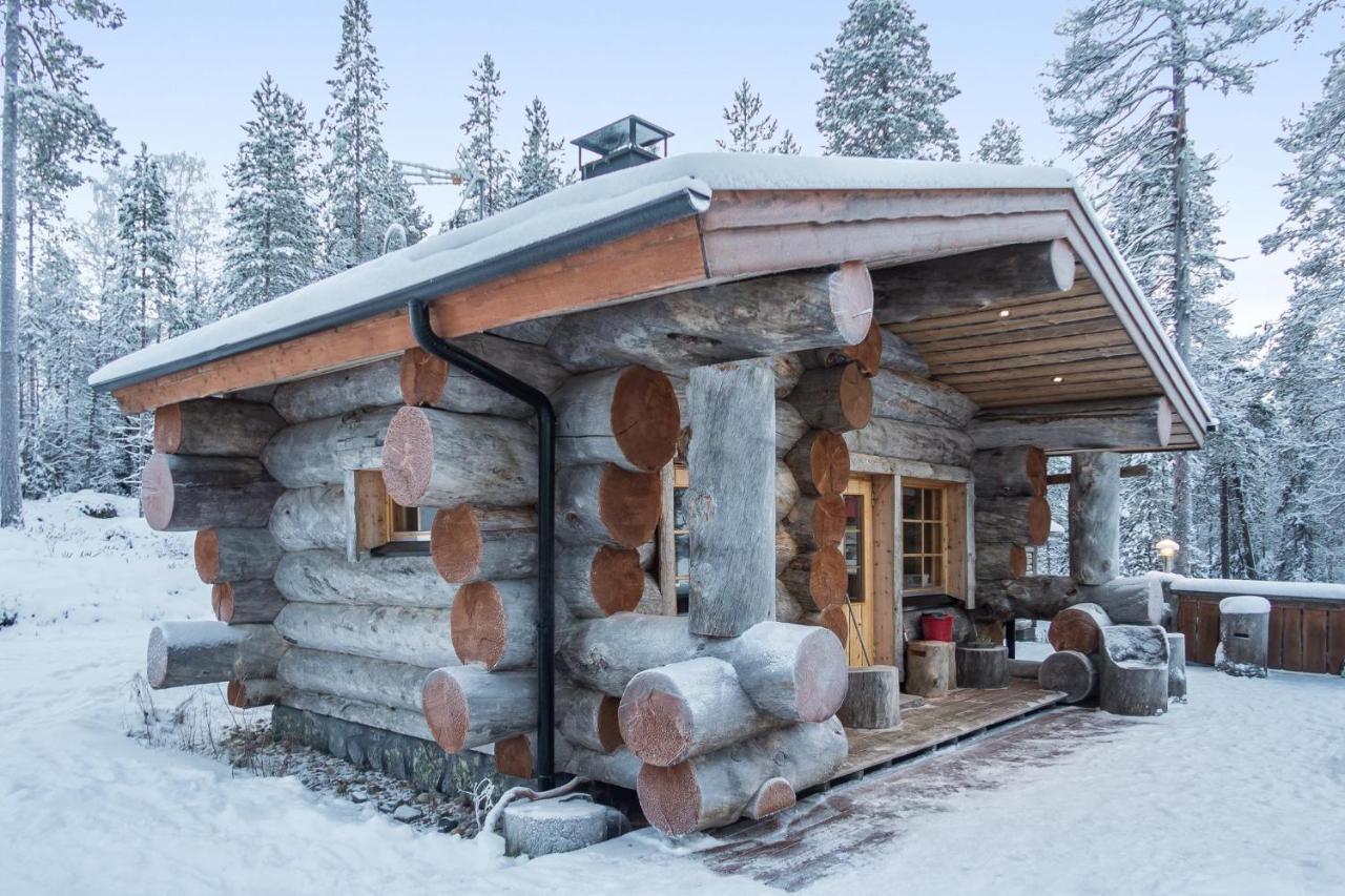 Villa Spectacular Rural Log House With 2 Saunas Next To A Beautiful Lake à Kuusamo Extérieur photo