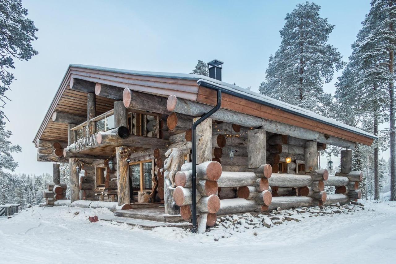 Villa Spectacular Rural Log House With 2 Saunas Next To A Beautiful Lake à Kuusamo Extérieur photo